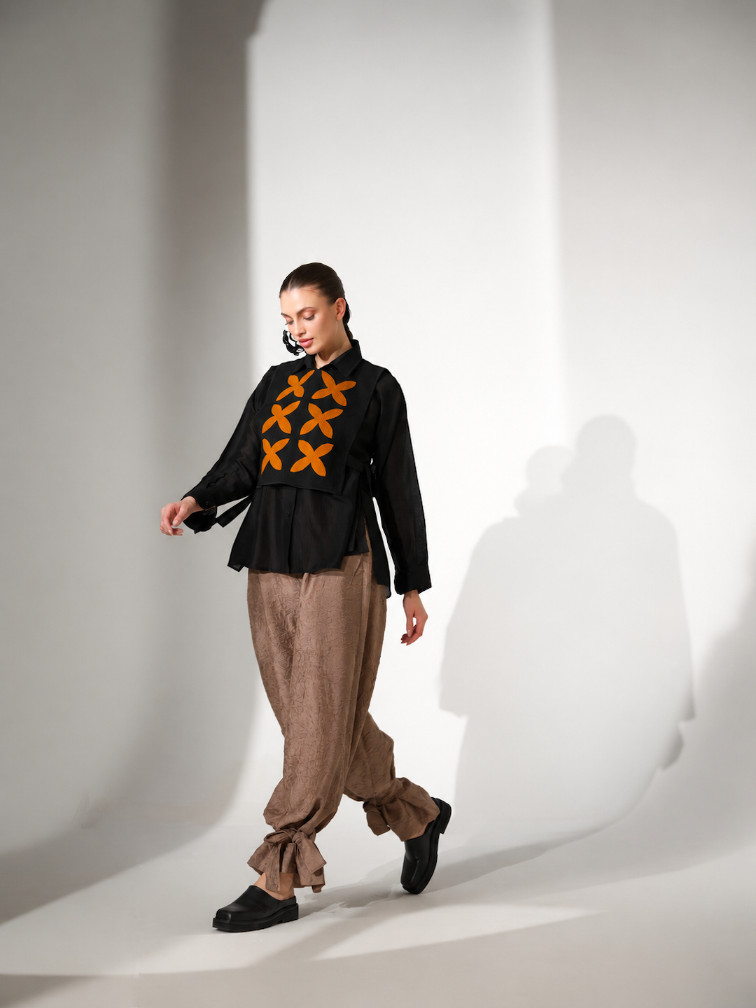 Pebble Shirt | Black + Ochre
