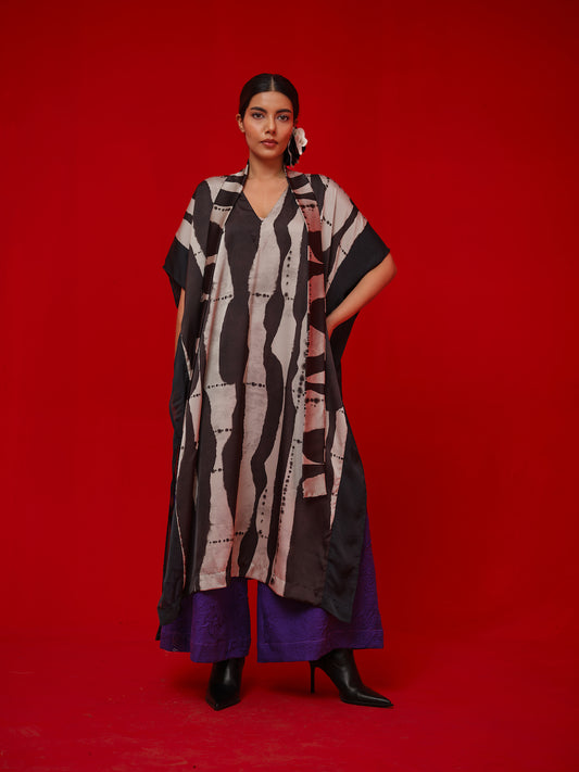 Discover Kaftaan Set