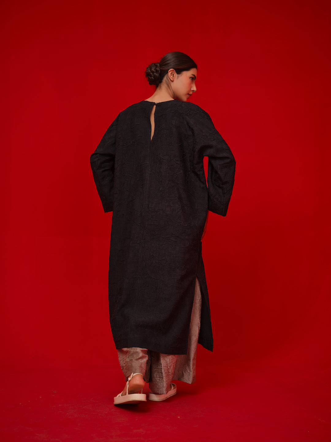 Spring tunic - relaxed kaftaan tunic with hand cut and sewn